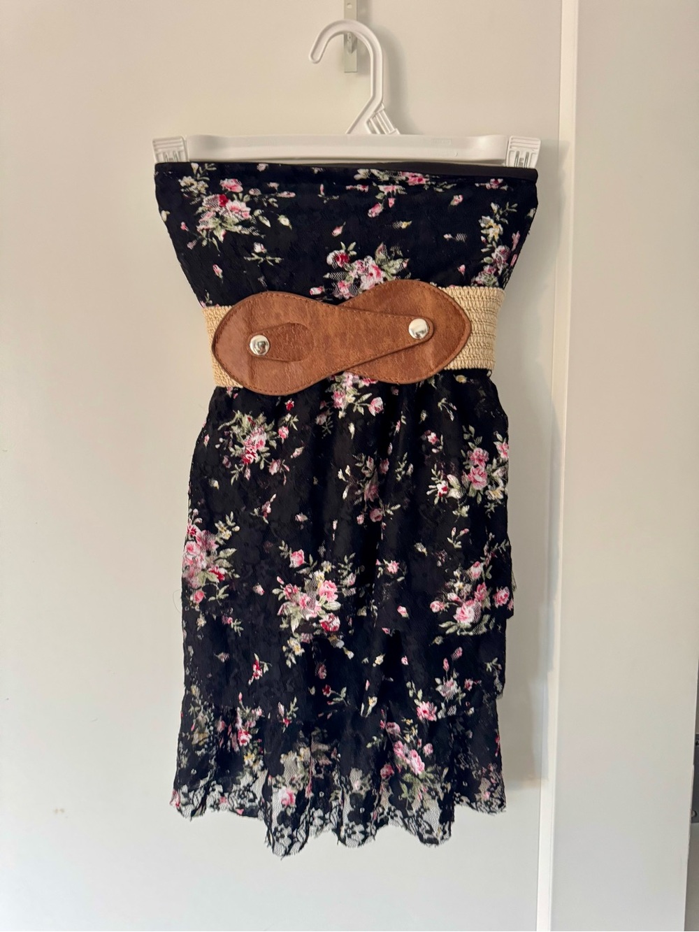 Black Floral Lace Strapless Babydoll Top with Belt